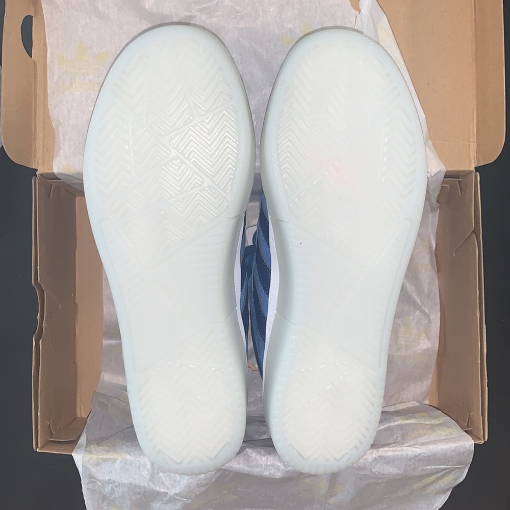 Adidas Tyshawn Skate Shoe - Picture 3 of 4